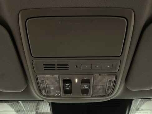 Used 2018 Honda CR-V EX-L image 32