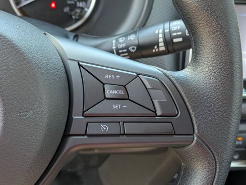 New 2025 Nissan Kicks Play S image 16