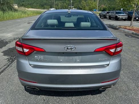 Used 2017 Hyundai Sonata Sport w/ Value Edition Package 02 FWD image 4