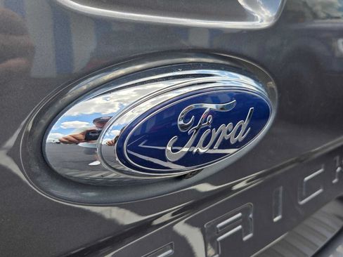 Used 2023 Ford Maverick Lariat w/ Lariat Luxury Package AWD/4WD image 13