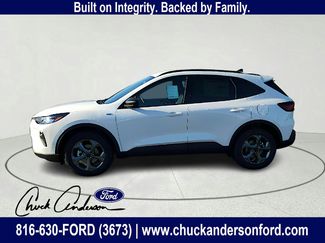 New 2026 Ford Escape ST-Line w/ Cold Weather Package video 3