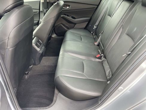 Used 2024 Honda Accord Touring image 12