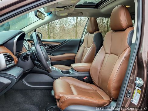 Used 2021 Subaru Outback Touring XT image 8