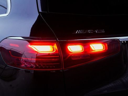 Used 2024 Mercedes-Benz GLS 63 AMG GLS 63 AMG image 10