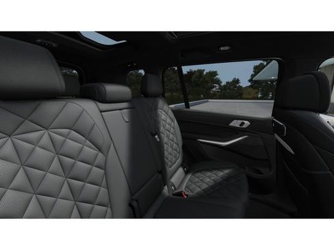 New 2026 BMW X7 xDrive40i w/ M Sport Package image 12