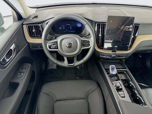 New 2026 Volvo XC60 B5 Plus w/ Protection Package AWD/4WD image 23
