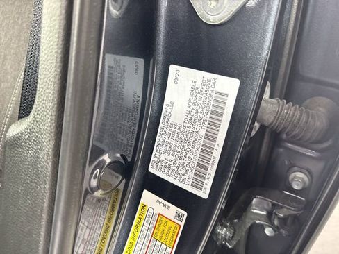 Used 2023 Honda Accord EX image 38