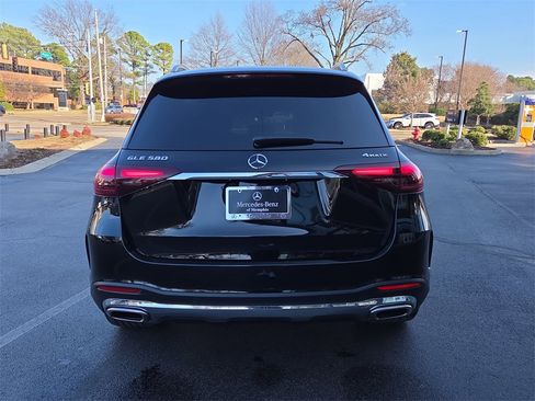 Certified 2025 Mercedes-Benz GLE 580 4MATIC image 4