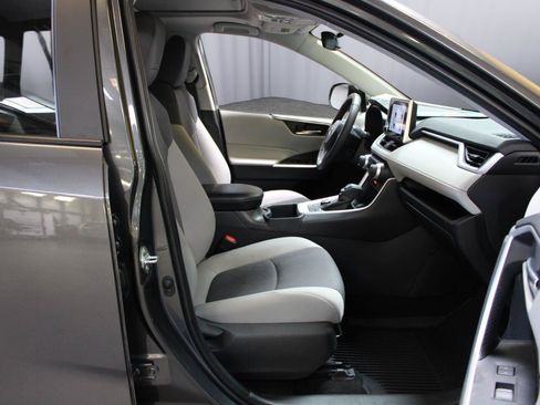 Used 2024 Toyota RAV4 XLE w/ Convenience Package AWD/4WD image 39
