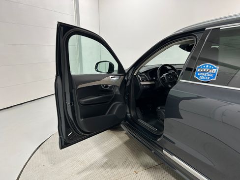 Used 2021 Volvo XC90 T8 Inscription AWD/4WD image 23