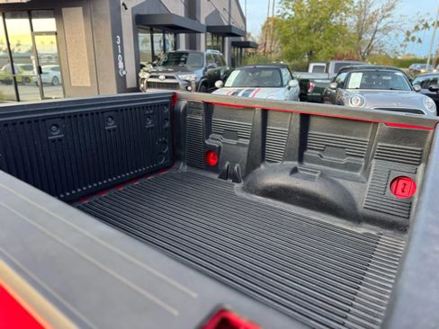 Used 2019 GMC Canyon SLE w/ Trailering Package image 47