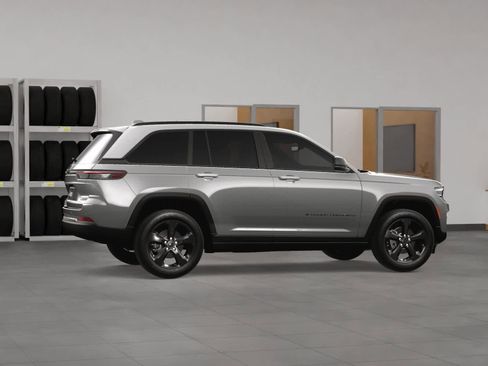 New 2025 Jeep Grand Cherokee Limited w/ Black Appearance Package image 6