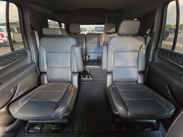 Used 2023 GMC Yukon XL Denali w/ Denali Reserve Package AWD/4WD image 27