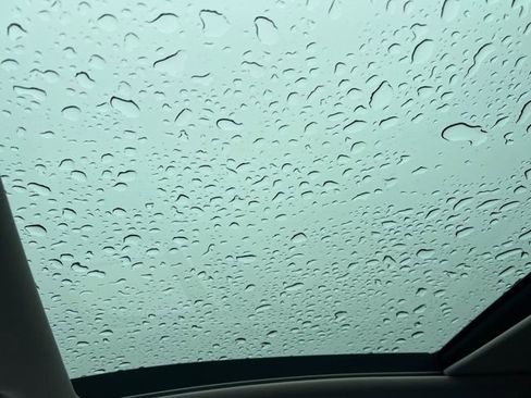 Used 2022 Hyundai Tucson Limited image 17