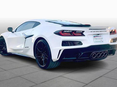 Used 2023 Chevrolet Corvette Z06 image 10