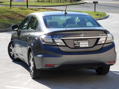 Used 2013 Honda Civic Hybrid Sedan image 15