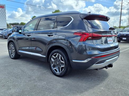 Used 2021 Hyundai Santa Fe Limited FWD image 3