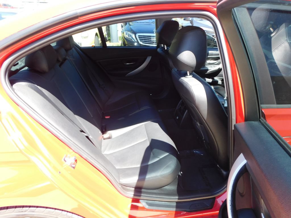Used 2012 BMW 328i Sedan RWD image 31