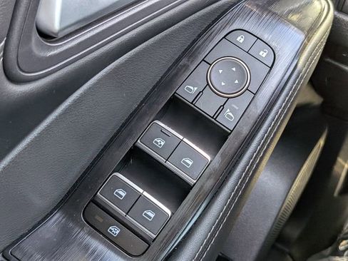 Certified 2024 Nissan Rogue SL w/ SL Premium Package image 28