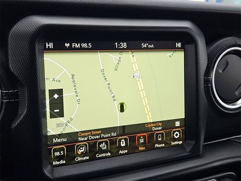 Used 2023 Jeep Wrangler Unlimited Sahara w/ Cold Weather Group image 16