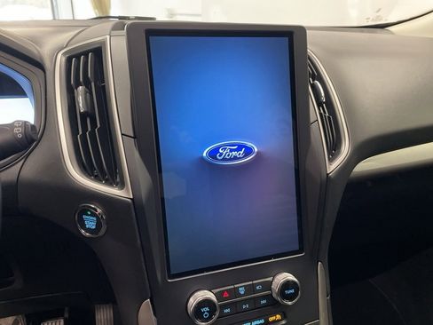 Used 2023 Ford Edge SEL image 23