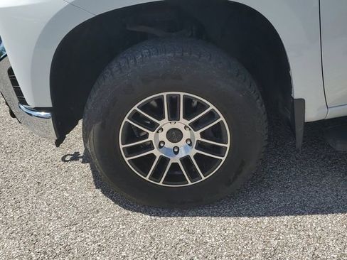 Used 2019 Chevrolet Silverado 1500 LT w/ All-Star Edition AWD/4WD image 8