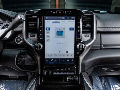 Used 2022 RAM 3500 Laramie image 20