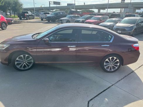 Used 2014 Honda Accord Sport image 3