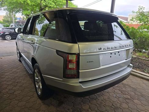 Used 2014 Land Rover Range Rover HSE AWD/4WD image 2