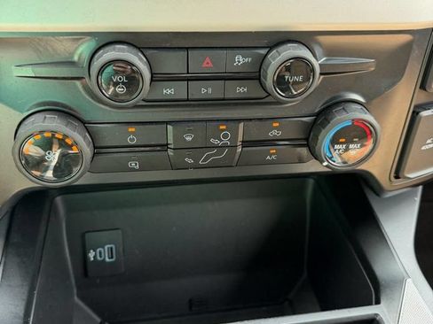 Used 2025 Ford F350 XLT AWD/4WD image 18