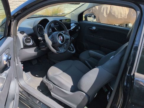 Used 2015 FIAT 500 Pop FWD image 7