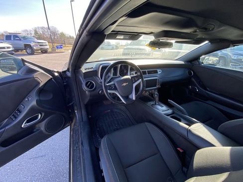Used 2015 Chevrolet Camaro LT image 5