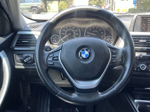 Used 2015 BMW 328i Sedan image 19