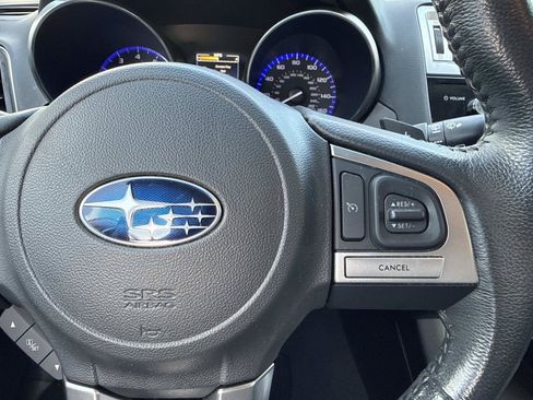 Used 2017 Subaru Outback 3.6R Limited AWD/4WD image 16