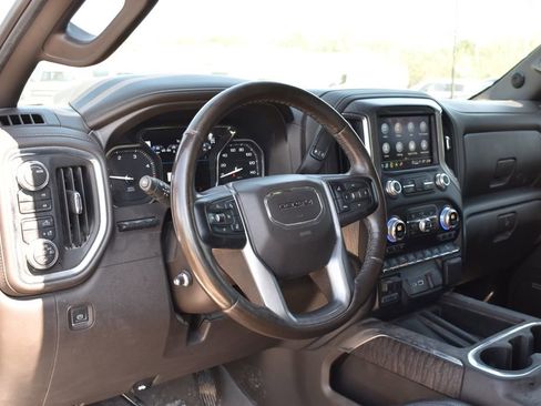 Used 2022 GMC Sierra 2500 Denali w/ Denali Ultimate Package image 10