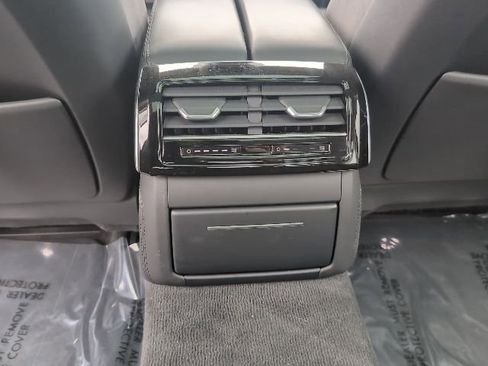 Used 2019 Audi A8 L 3.0T w/ Luxury Package image 20