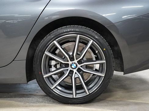 Used 2020 BMW 330i xDrive Sedan AWD/4WD image 35