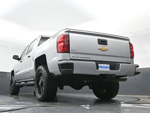 Used 2018 Chevrolet Silverado 1500 LT w/ All Star Edition image 41