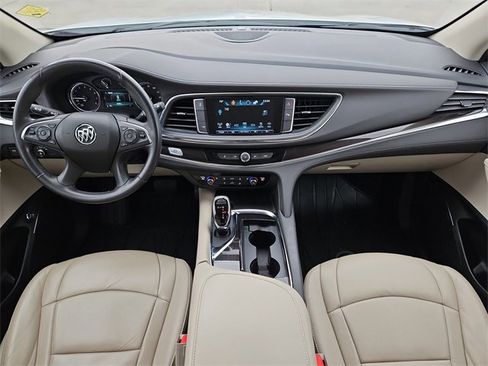 Used 2018 Buick Enclave Essence w/ Trailering Package image 10