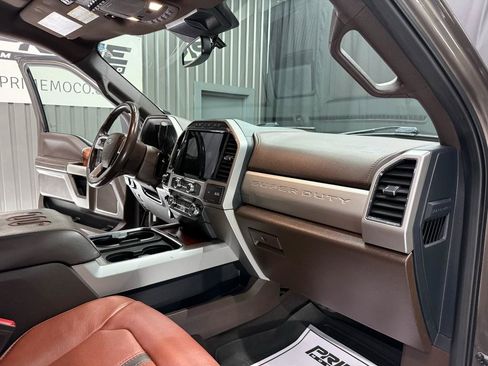 Used 2022 Ford F350 King Ranch w/ Chrome Package AWD/4WD image 29