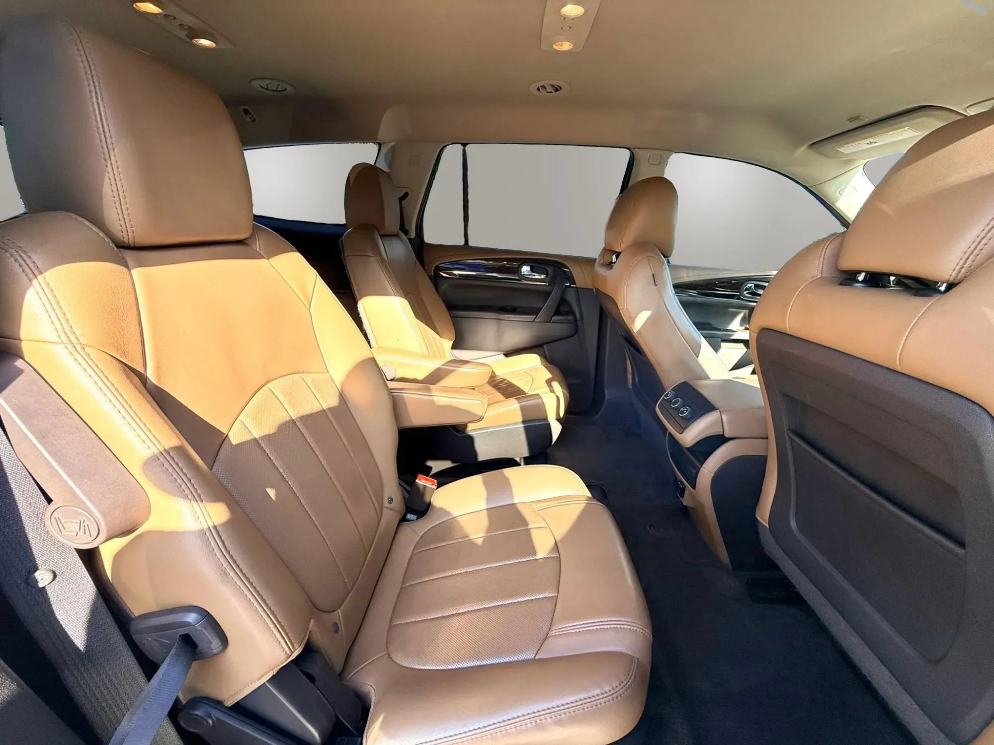 Used 2016 Buick Enclave Leather FWD image 16
