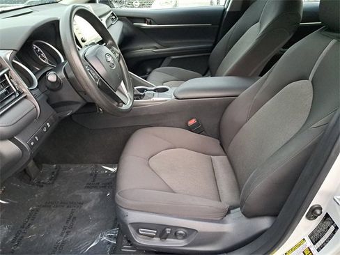 Used 2024 Toyota Camry LE image 17