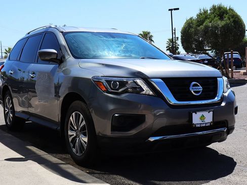 Used 2020 Nissan Pathfinder S FWD image 14