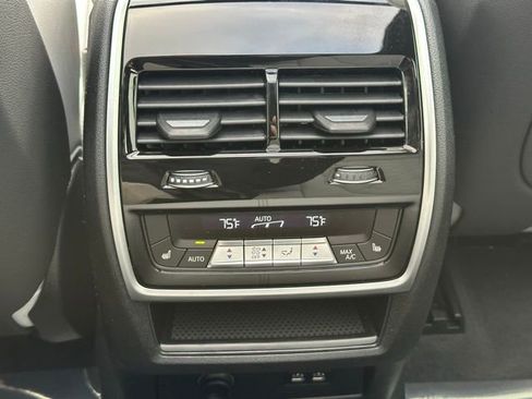 New 2026 BMW X5 xDrive40i w/ Climate Comfort Package image 38