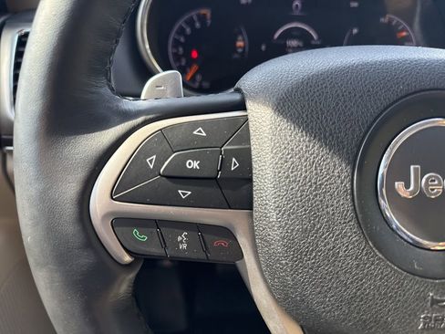 Used 2015 Jeep Grand Cherokee Limited w/ Trailer Tow Group IV AWD/4WD image 17