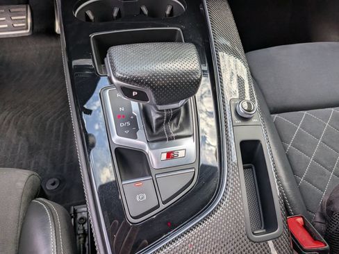 Used 2023 Audi S4 Premium Plus w/ Premium Plus Package AWD/4WD image 28