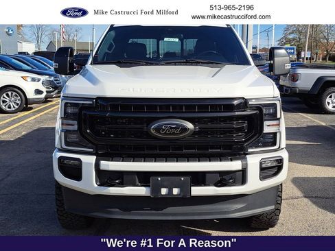 Used 2022 Ford F250 Lariat w/ Black Appearance Package image 8