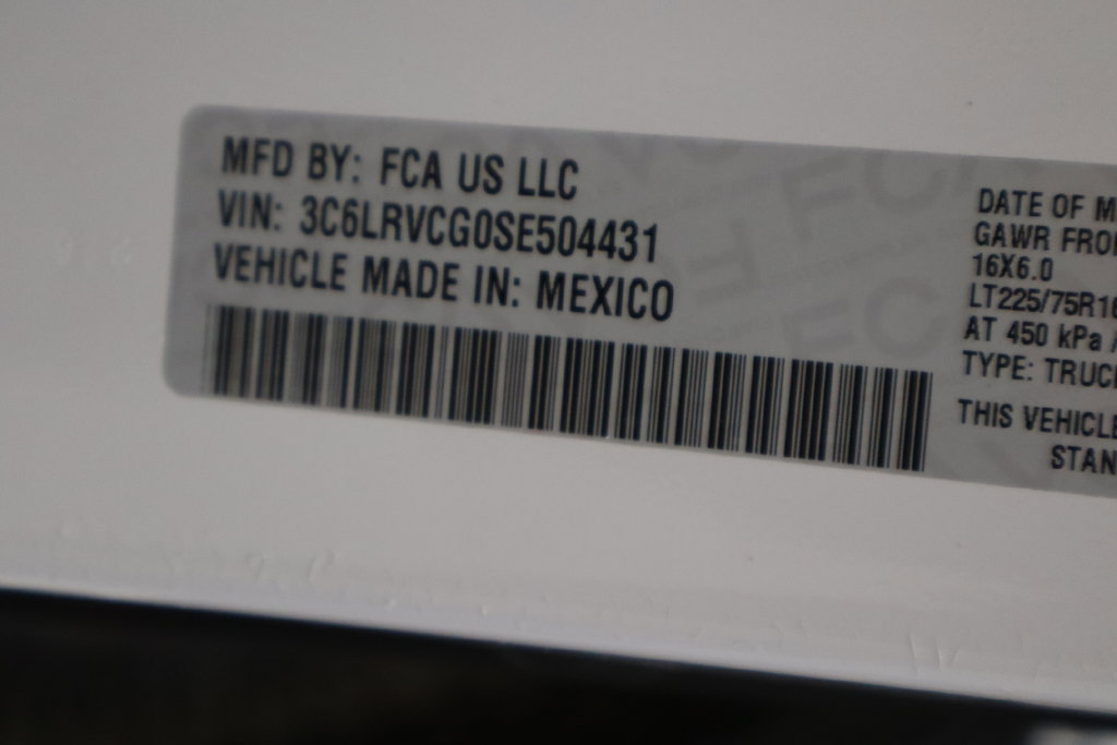 Used 2025 RAM ProMaster 2500 w/ Convenience Group FWD image 29