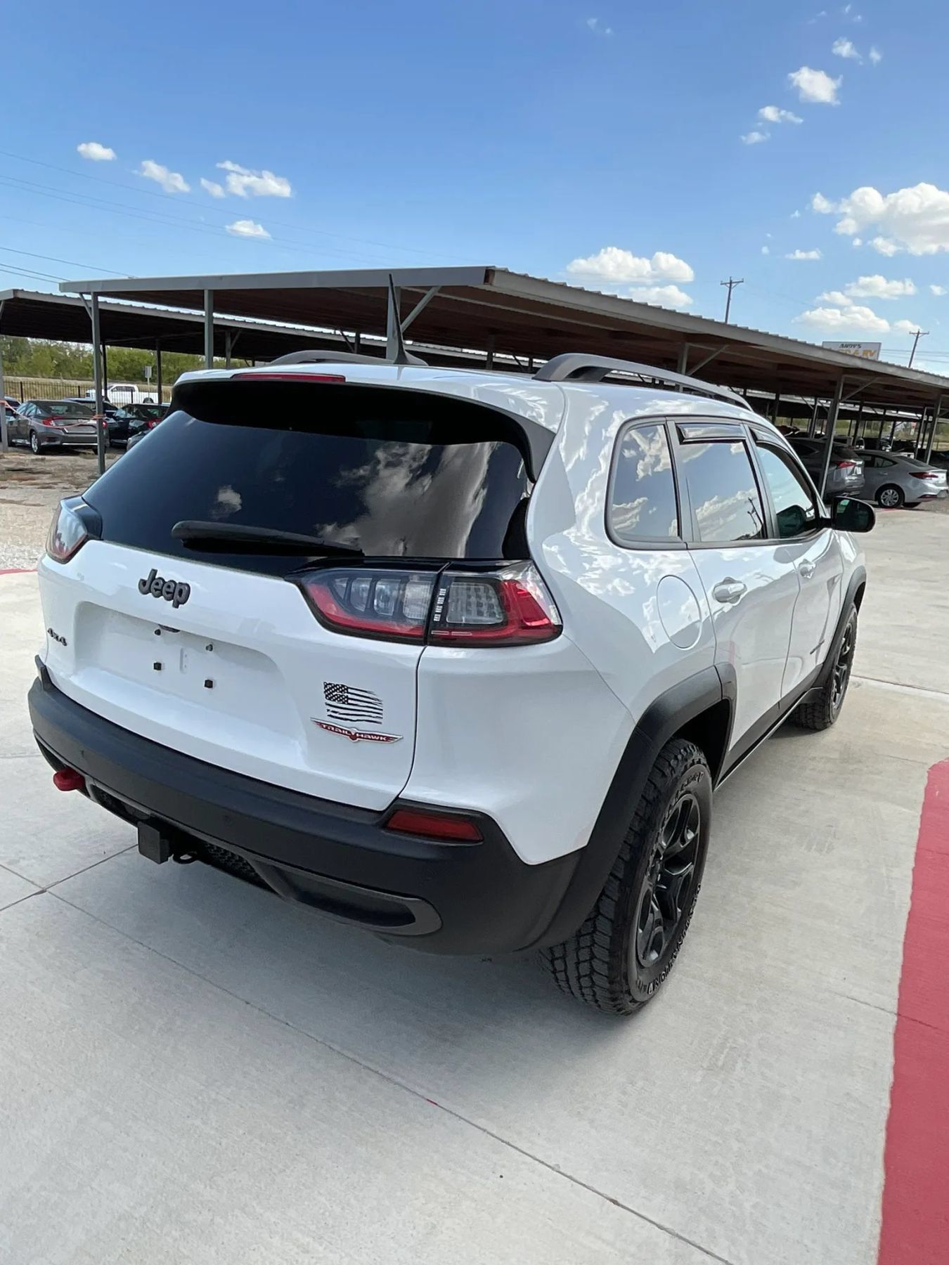 Used 2021 Jeep Cherokee Trailhawk w/ Trailer Tow Group AWD/4WD image 16