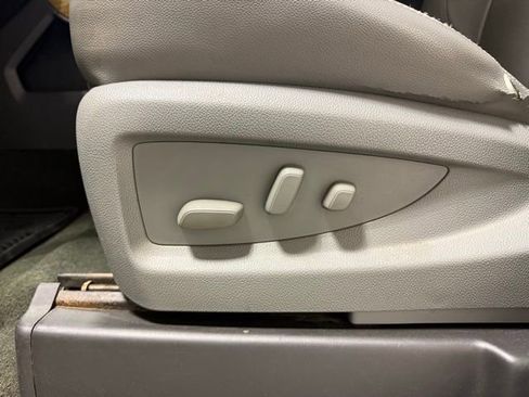 Used 2014 Chevrolet Silverado 1500 LTZ image 12